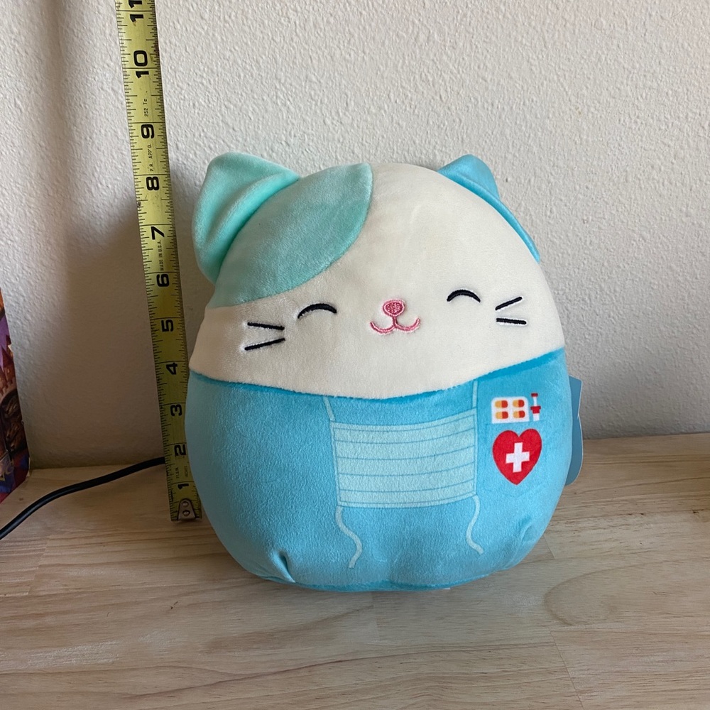 Squishmallow- Cassie the Nurse